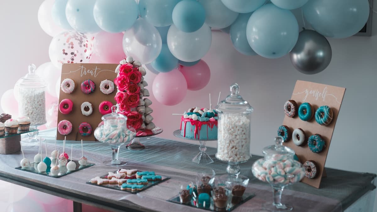 Mesa decorada para un baby shower